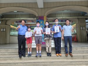 111學年度科展市賽及發明展頒獎代表照片